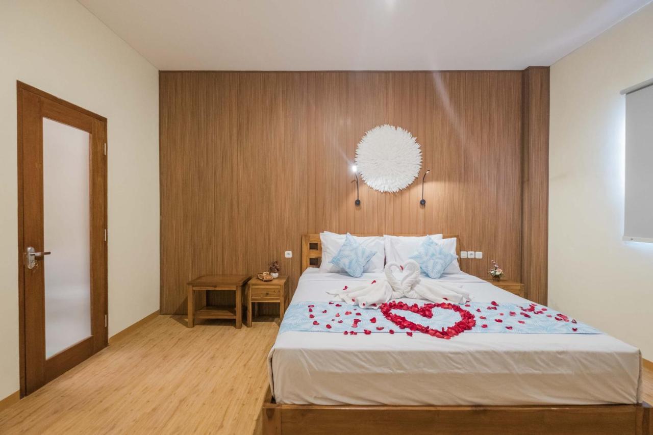 Caroline Guest House Canggu Exterior foto